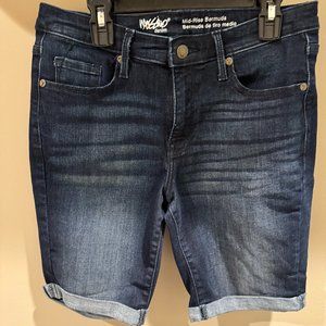 MOSSIMO SHORTS